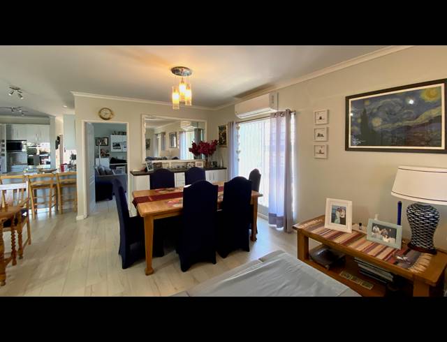 3 BEDROOM HOUSE FOR SALE IN PORT OWEN